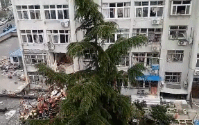 突發(fā)！青島一居民樓發(fā)生爆燃！已造1人死亡，7人受傷！3公里外有震感…